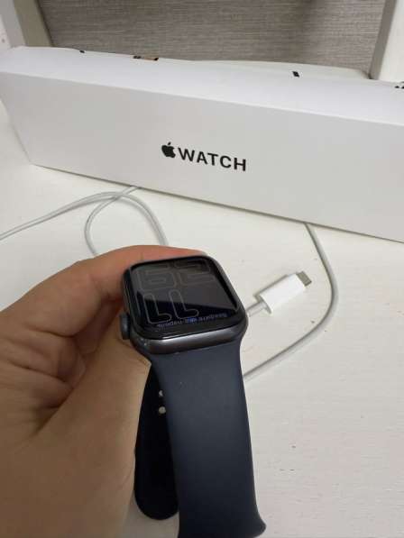 Apple Watch SE 40 mm синие в Москве фото 7