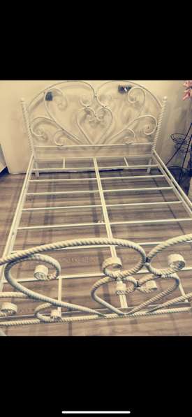 Кованная кровать