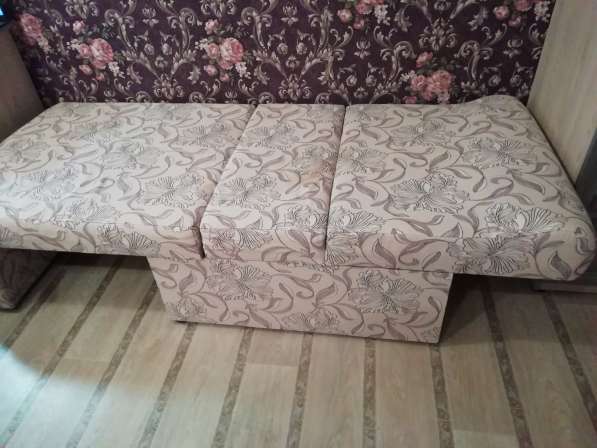 Продам диван в Сургуте