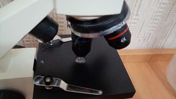 Микроскоп в отличном состоянии вместе со стеклышкамии. Приго в Казани