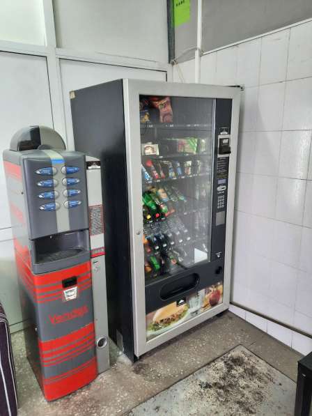 Готовый бизнес - торговые автоматы с местом