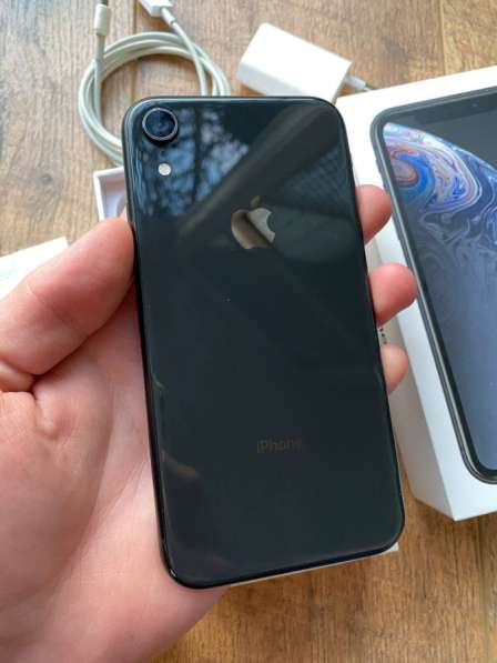 Продам IPhone XR 128gb близок до идеала в Москве