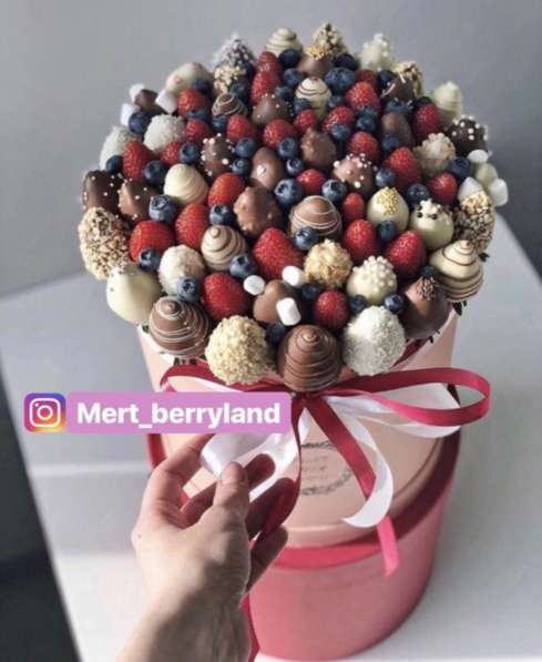 Strawberry in chocolate в фото 5
