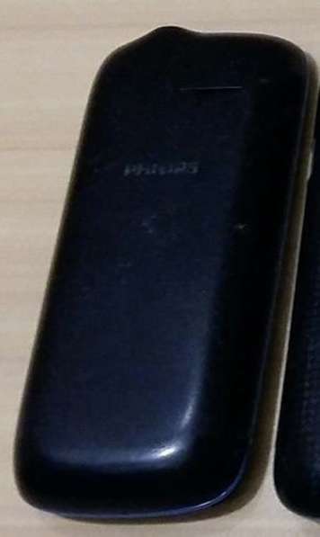 Кнопочный сотовый тел Philips E1500 2 SIM + карта памяти SD в Сыктывкаре