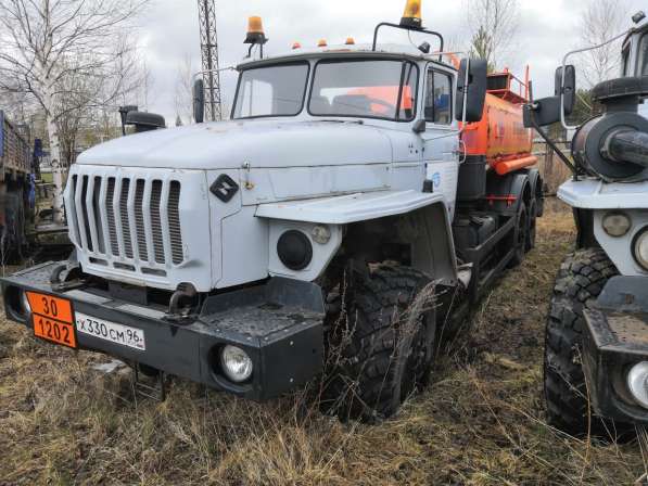 Топливозаправщик АТЗ на шасси Урал 4320 в Челябинске