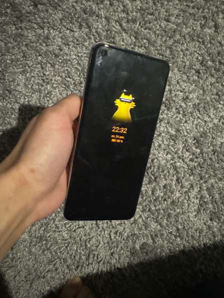 Продам телефон в Санкт-Петербурге