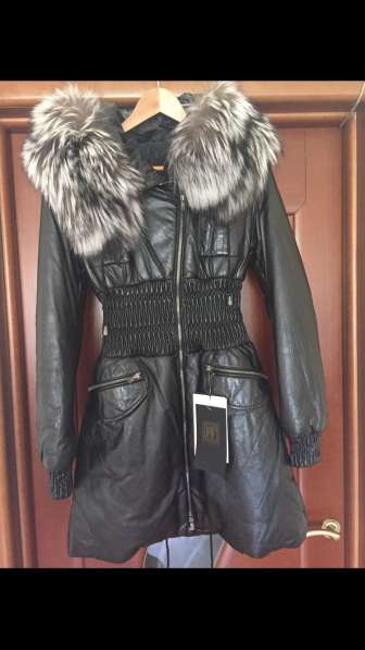 Пуховик новый Fashion Furs Италия кожа чернобурка размер 46