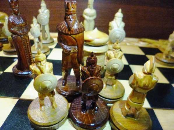 Игра шахматы/нарды сувенирные из дерева ручной работы в Москве фото 5