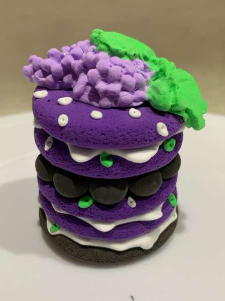 Пирожное из воздушного пластилина Покрытое лаком в Казани фото 3