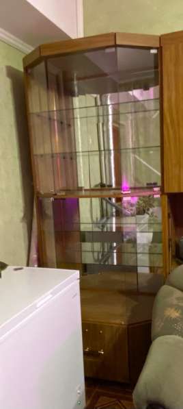 Шкаф для посуды бу