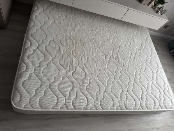 Отдам матрас