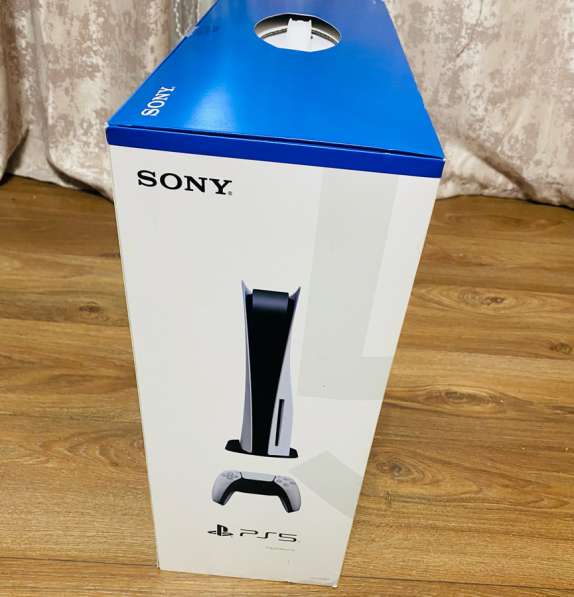 Игровая приставка Sony Playstation 5