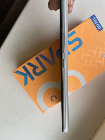 Телефон Tecno Spark 8c в Липецке фото 6