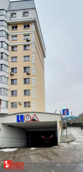 3-ком ул. Парижской Коммуны д.25