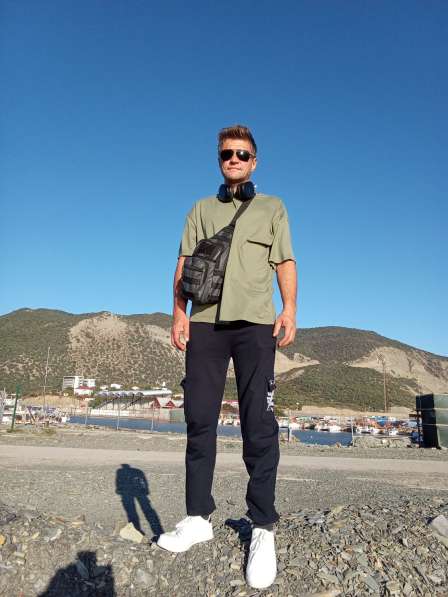 Евгений, 38 лет, хочет пообщаться