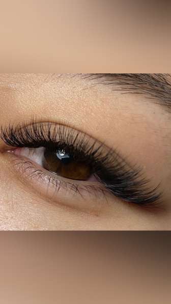 Наращивание ресниц в Москве