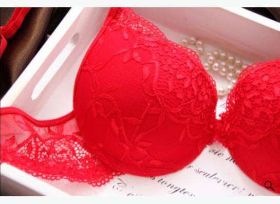 бюстгальтер красного цвета, размер 36Б, новый в Санкт-Петербурге фото 6