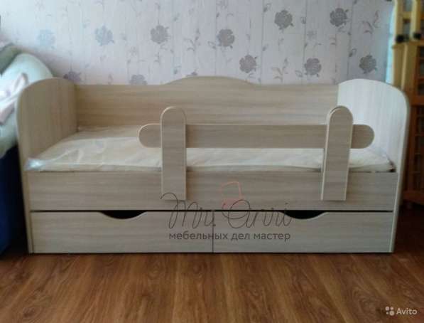 Кровать детская с ящиками для белья и бортом в Челябинске фото 3