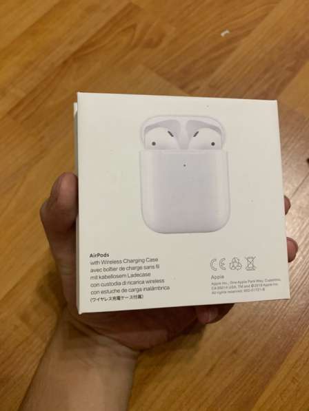 AirPods 2 в Санкт-Петербурге фото 7