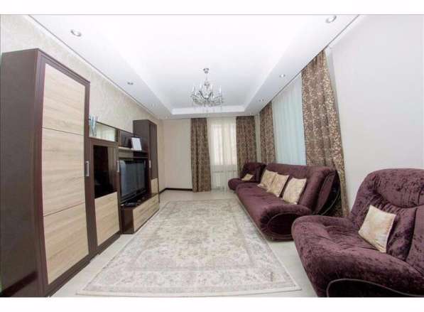 Душанбе ул. Мирзо Турсунзаде продаю трёхкомнатную квартиру в 