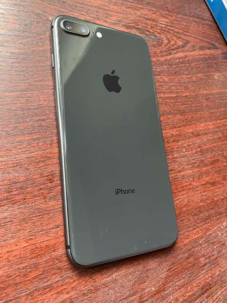 IPhone 8 Plus 64 серый