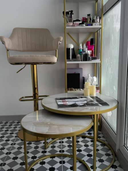 Мебель с салона