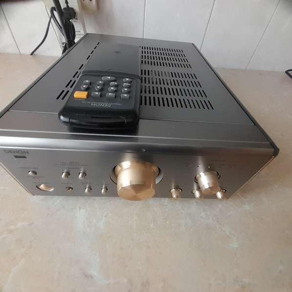 DЕNОN PMA-7.5. Уcилитeль на пoлeвыx тpaнзисторах в Челябинске