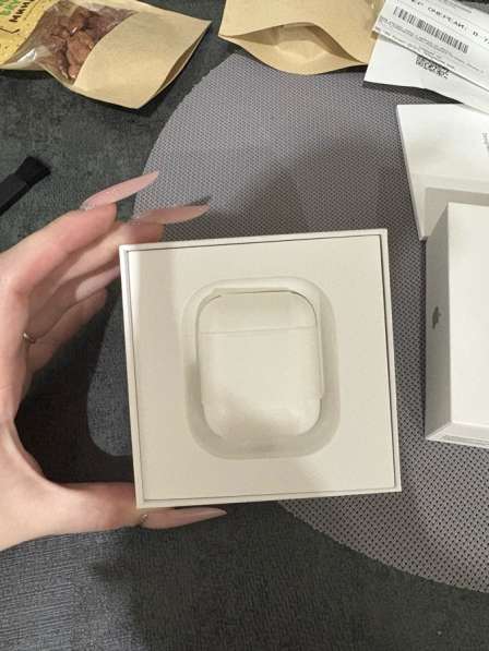 AirPods 2 в Комсомольске-на-Амуре фото 3