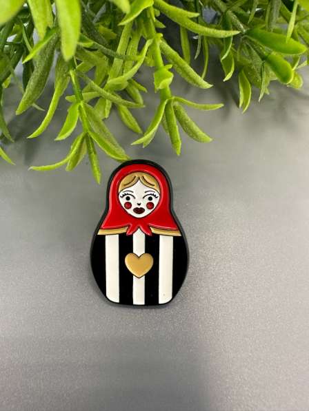 Матрешка брошь/значок в Волгограде фото 3