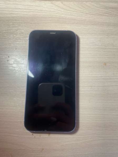 Продам айфон 12