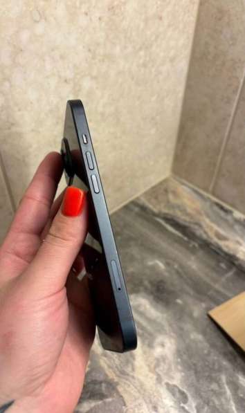 IPhone 13 (128 GB) — отличное состояние в Москве