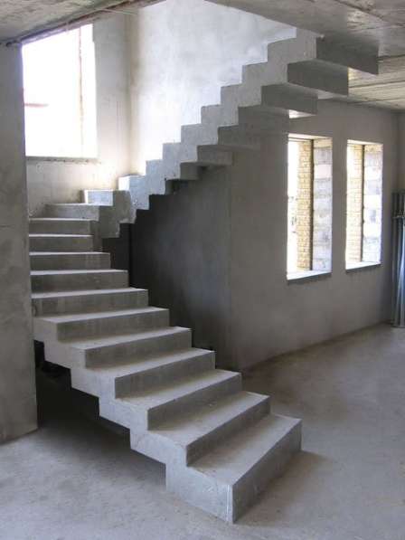Монолитные лестницы. Фундаменты заборы, перекрытия