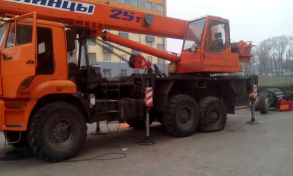 Продам автокран 25 тн-28 м;вездеход КАМАЗ; 2013 г/в