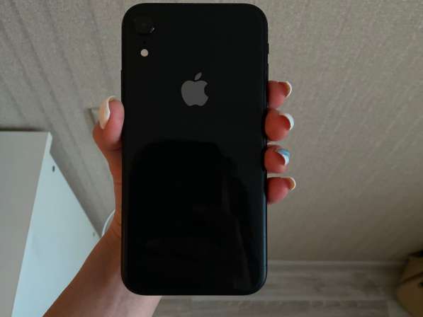 IPhone XR на 64 гб