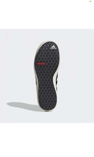 Слипоны adidas DLX Slip-on Boat Shoes в фото 4