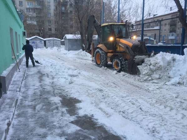 Уборка чистка снега, вывоз снега. Аренда спецтехники в Екатеринбурге