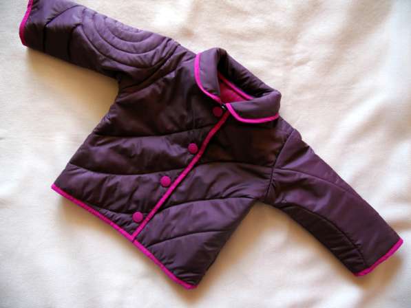 Демисезонная куртка для девочки р-р 68-74