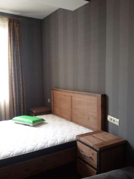 Продается 2-комнатная квартира в сентреТбилиси смеюелбю в фото 11
