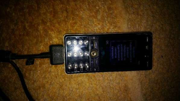 Телефон Sony Ericsson