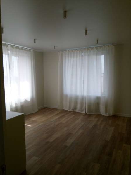 Сдам новую 1-к квартира, 46 м2, 17/25 эт. с ремонтом и мебел в Новосибирске фото 5