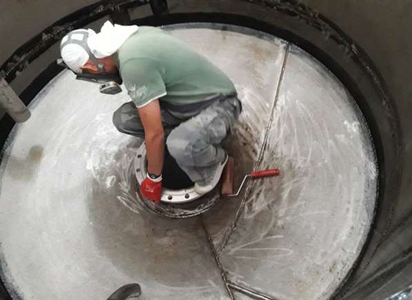 Футеровка поверхностей технологического оборудования