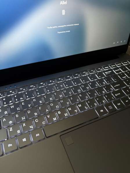Ультрабук notebook в Санкт-Петербурге фото 3
