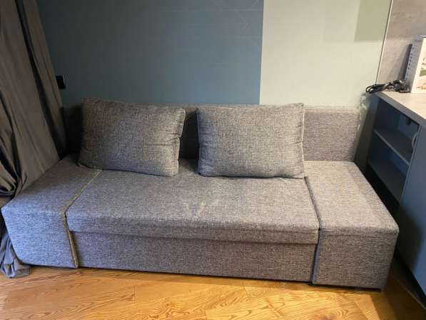 Отдаю даром диван