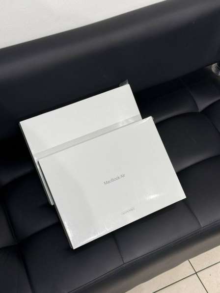 Macbook air 13 m4 16/256