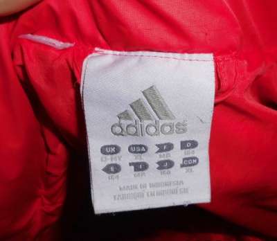 куртку Куртка спортивная Adidas в Тольятти