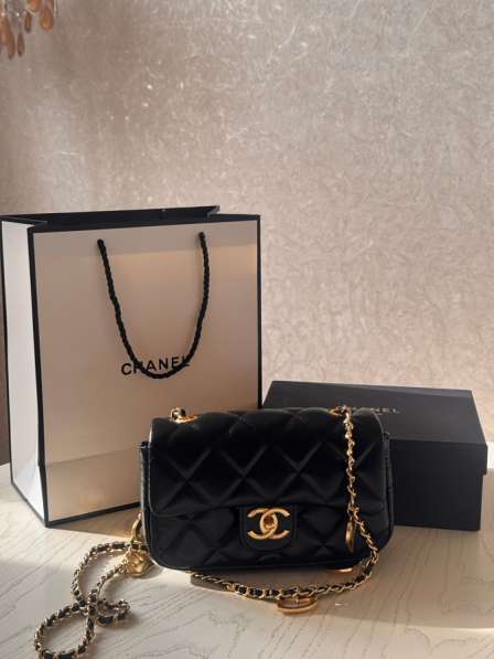 Сумка-косметичка Chanel