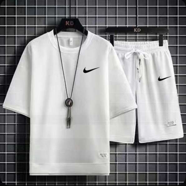Комплект одежды Nike