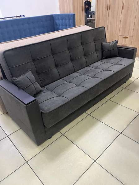 Диван книжка