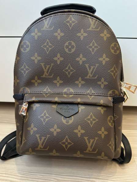 Женский рюкзак Louis Vuitton