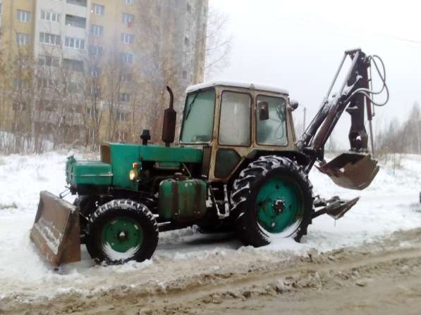 Трактор для чистки снега. Услуги экскаватоа